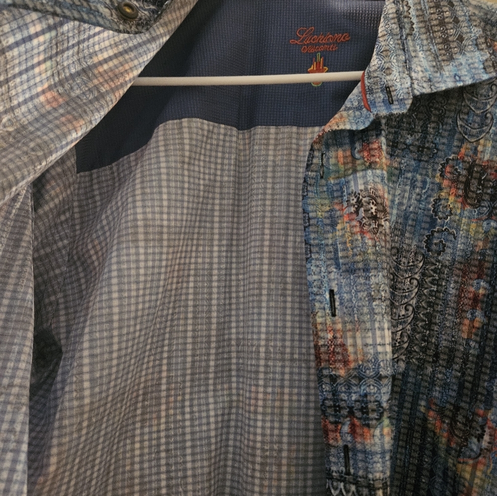 Shirt - Picture 3 of 3